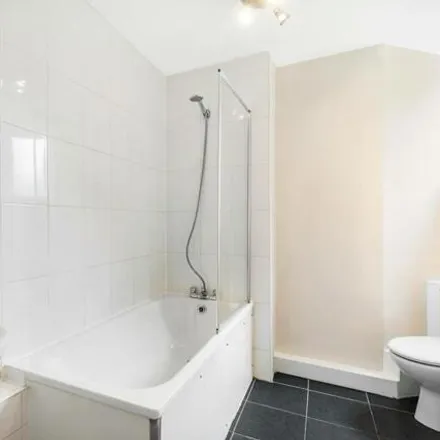 Rent this 2 bed apartment on unnamed road in London, SW12 8DB