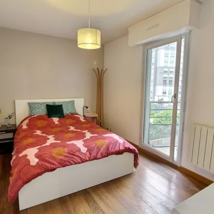 Rent this 3 bed apartment on 131 Rue d'Alsace-Lorraine in 75019 Paris, France