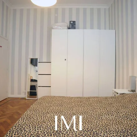 Rent this 2 bed apartment on 3175 in Viale Giustiniano, 20129 Milan MI
