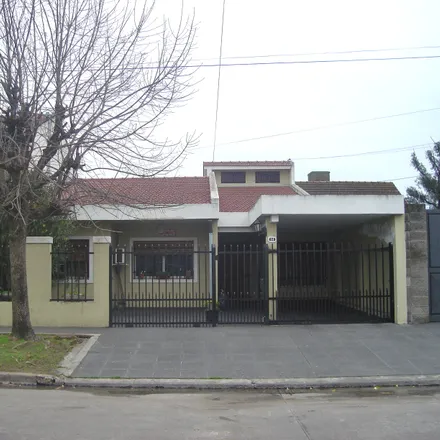 Buy this 3 bed house on Comandante Peredo in Villa Reichembach, 1715 Ituzaingó