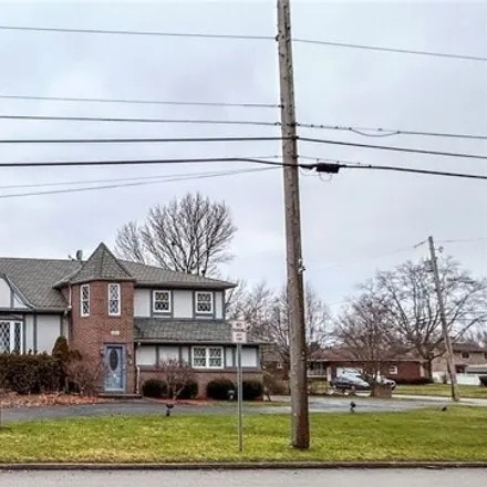 Buy this 3 bed house on 498 Sycamore Drive in Campbell, Mahoning County