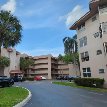 Rent this 3 bed condo on 9531 Seagrape Drive