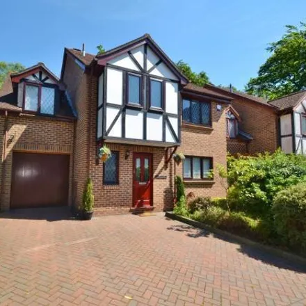 Rent this 4 bed house on Fitzroy Close in Southampton, SO16 7LW
