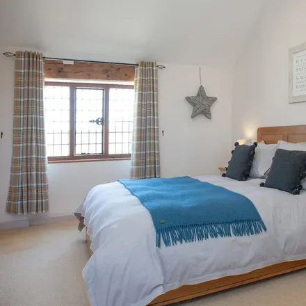 Rent this 1 bed townhouse on North Tawton in EX20 2BP, United Kingdom