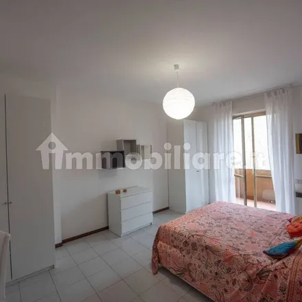 Image 2 - Via Francesco Casnati, 22034 Como CO, Italy - Apartment for rent