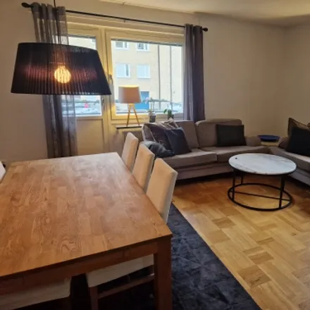 Rent this 4 bed condo on Kallforsvägen 29 in 124 32 Stockholm, Sweden