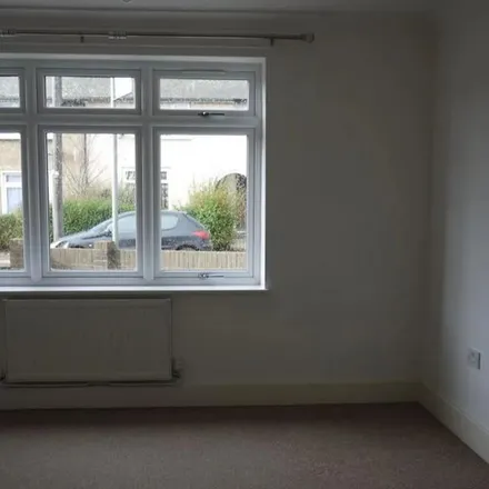 Image 5 - Canonsleigh Road, London, RM9 4DB, United Kingdom - Apartment for rent