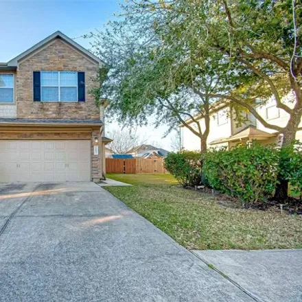 Rent this 3 bed townhouse on 243 Drake Run Ln in Dickinson, Texas