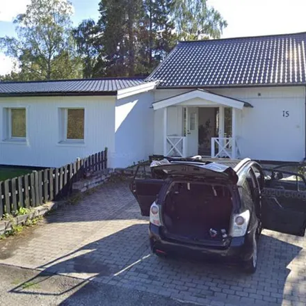 Rent this 4 bed apartment on Ormstavägen in 186 45 Vallentuna, Sweden
