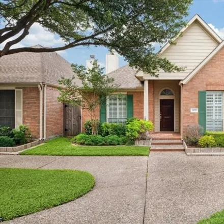 Buy this 3 bed house on 9913 Kemp Forest Drive in Houston, TX 77080
