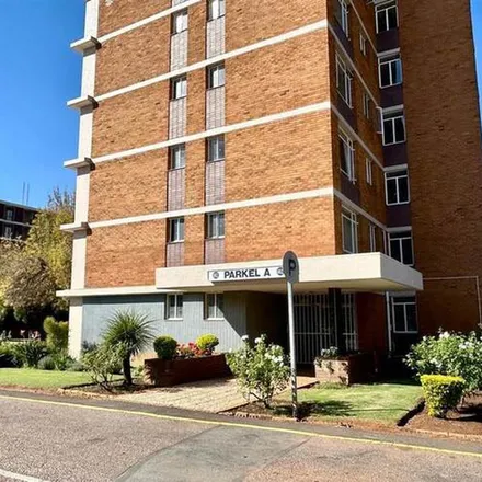 Image 4 - unnamed road, Elarduspark, Pretoria, 0048, South Africa - Apartment for rent