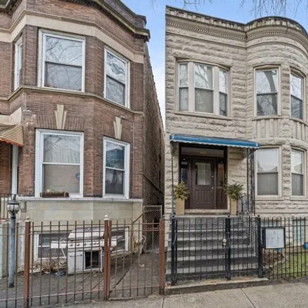 Buy this 7 bed house on 1927 South Saint Louis Avenue in Chicago, IL 60623