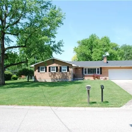 Buy this 3 bed house on 154 Stolz Drive in Middletown, OH 45042