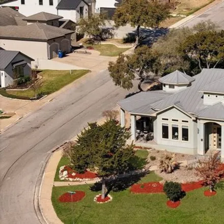 Image 9 - 709 Mission Trail, Village Royal, New Braunfels, TX 78130, USA - House for sale