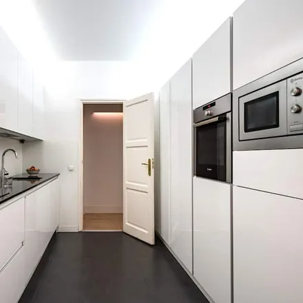 Rent this 3 bed apartment on Madrid