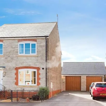 Buy this 4 bed house on Ridgeway Farm CE Academy in Upper Mill, Wiltshire