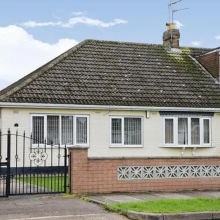 Buy this 3 bed house on Windsor Drive in Goole, DN14 6QA