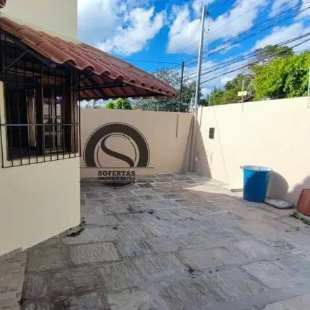 Buy this 3 bed house on Rua Júlio Ferreira Tavares in Itararé, Campina Grande - PB