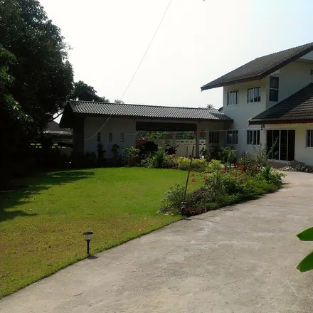 Rent this 1 bed house on San Phak Wan in Beaufort 3, TH