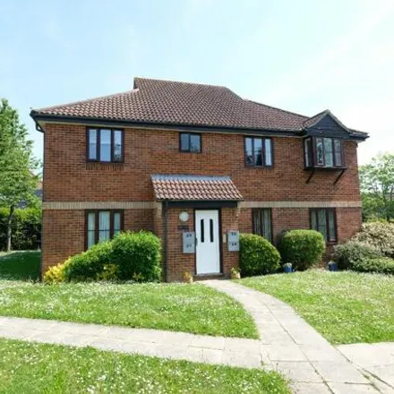 Buy this 1 bed apartment on Vicarage Road in Marchwood, SO40 4SF