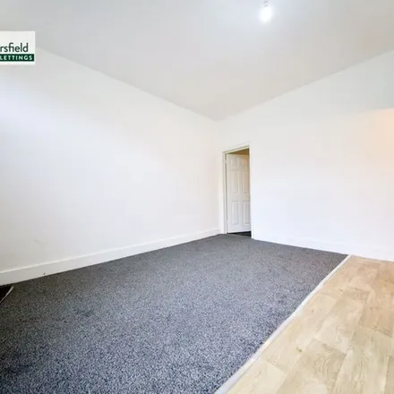 Image 2 - 56 Wakefield Road, Brighouse, HD6 1QL, United Kingdom - Apartment for rent