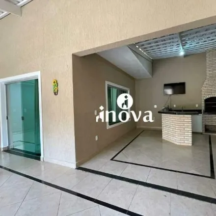 Image 2 - Avenida Leopoldino de Oliveira, Centro, Uberaba - MG, 38010-030, Brazil - House for sale