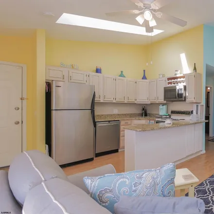 Image 3 - Downbeach Express, Margate City, Atlantic County, NJ 08402, USA - Condo for sale