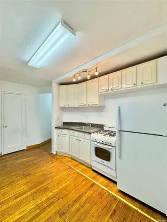 Image 7 - The Arkansas, 84-19 51st Avenue, New York, NY 11373, USA - Apartment for sale