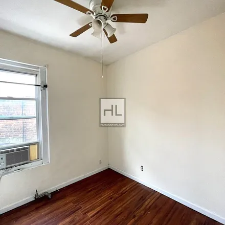 Rent this 3 bed apartment on Tompkins Square Dog Run in East 9th Street, New York