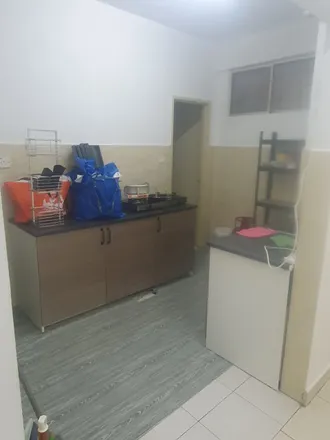 Image 7 - Block B, Persiaran Seri Timah, Taming Jaya Industrial Park, 43300 Kajang Municipal Council, Selangor, Malaysia - Apartment for rent