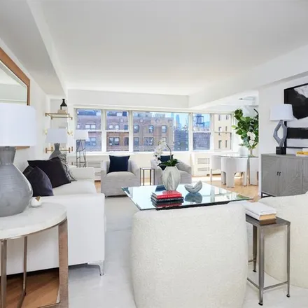 Image 2 - 11 EAST 86TH STREET 17B in New York - Apartment for sale