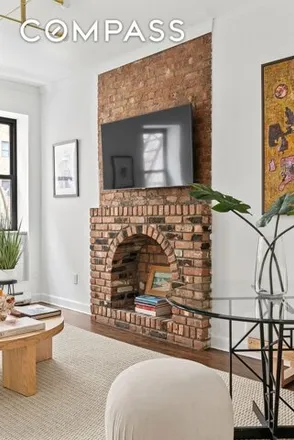 Image 3 - 429 West 24th Street, New York, NY 10001, USA - Apartment for sale