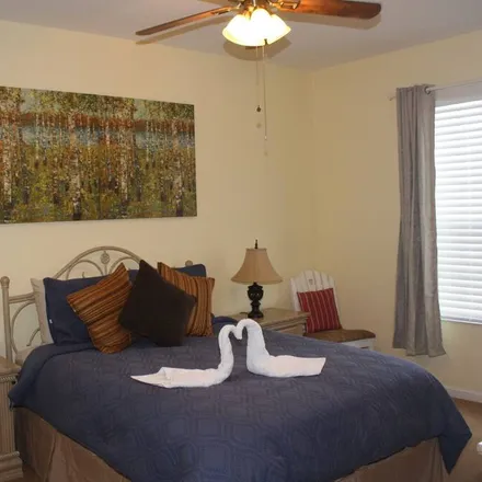 Rent this 3 bed condo on Kissimmee