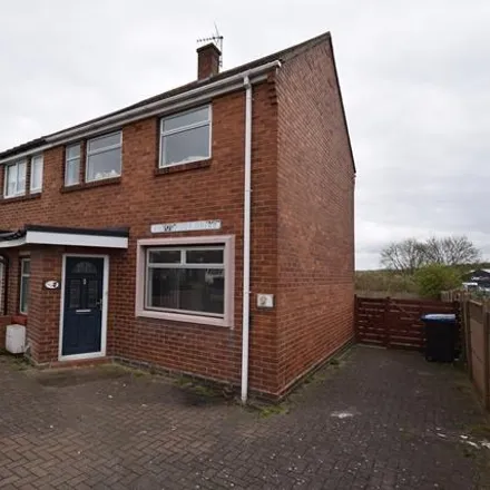 Rent this 2 bed duplex on Proudfoot Drive in Bishop Auckland, DL14 6PE