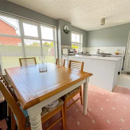 Image 2 - 72 Blakemore Drive, Sutton Coldfield, B75 7RW, United Kingdom - House for sale