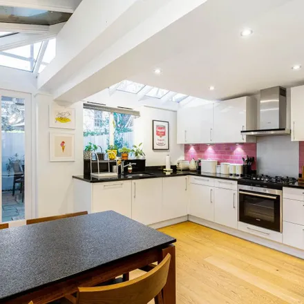 Rent this 4 bed apartment on 27 Thorne Street in London, SW13 0PT