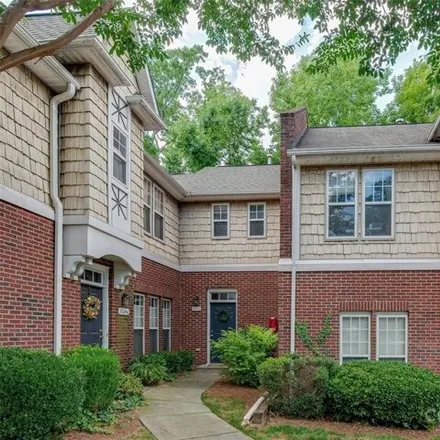 Buy this 3 bed condo on 3006 Uxbridge Woods Ct in Charlotte, North Carolina