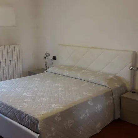 Rent this 2 bed apartment on Via Nino Bixio 6 a in 20037 Paderno Dugnano MI, Italy