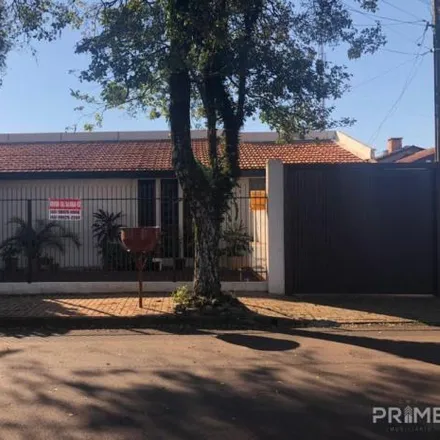 Buy this studio house on Rua Casemiro de Abreu in Jardim Paraná, Toledo - PR