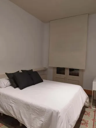 Rent this 7 bed room on El Turco in Carrer d'Homer, 08001 Barcelona