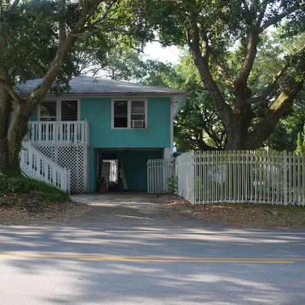 Buy this 4 bed house on 816 Palm Boulevard in Isle of Palms, Charleston County