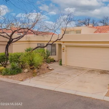 Buy this 3 bed townhouse on 5913 North Via del Chiquiri in Pima County, AZ 85718