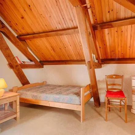 Rent this 2 bed house on Saint-Didier-sur-Arroux in Saône-et-Loire, France