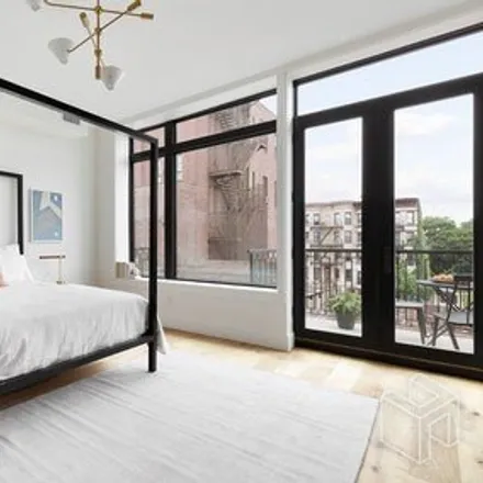 Image 6 - 346 13th Street, New York, NY 11215, USA - Townhouse for sale