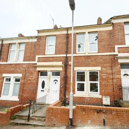 Rent this 2 bed apartment on Howe Street in Gateshead, NE8 3QP