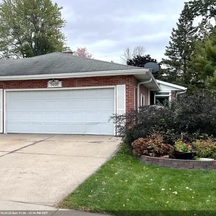 Buy this 4 bed house on 1402 Merrill Street in De Pere, WI 54115