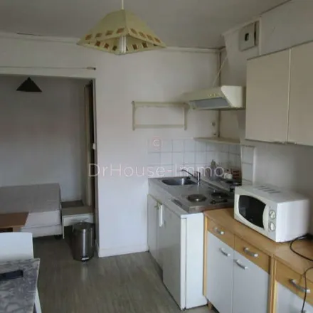 Rent this 1 bed apartment on Hôtel de Ville de Boulogne-sur-Mer in Place Godefroy de Bouillon, 62200 Boulogne-sur-Mer