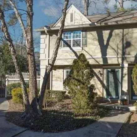 Buy this 2 bed house on Roswell Road in Sandy Springs, GA 30328