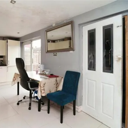 Image 8 - Laird Avenue, Grays, RM16 2NL, United Kingdom - House for sale