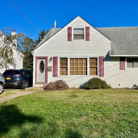 Buy this 3 bed house on 2107 Beech Street in Wantagh, NY 11793